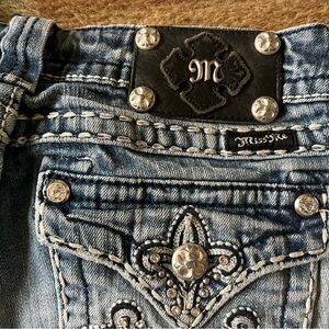 Miss Me Women's Blue Jeans 28 Boot cut